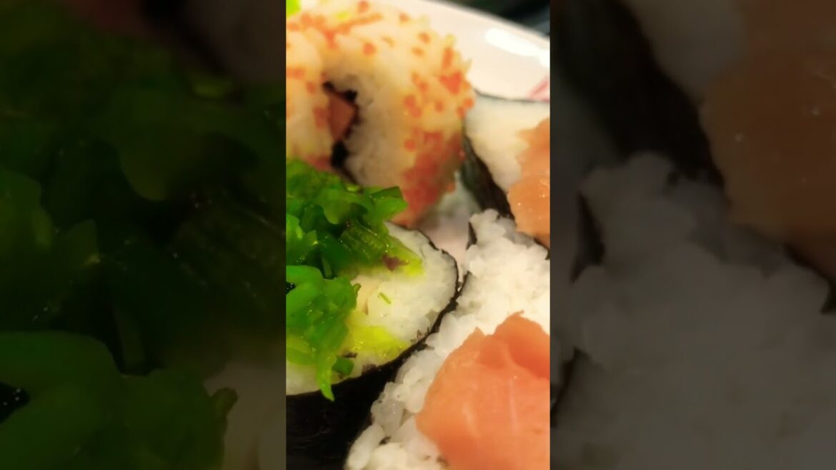 Sushi 🍣 street food in dubai #shorts #youtubeshorts #fyp #dubai