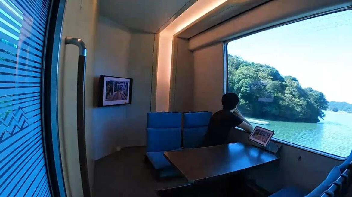 Superb view of luxury limited express "Shimakaze", Nagoya to Ise-shima [Japan Traveler]