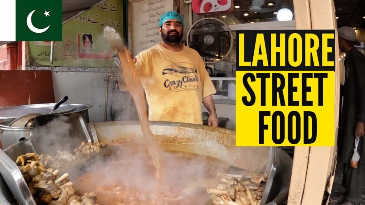 ULTIMATE LAHORE STREET FOOD TOUR 🇵🇰