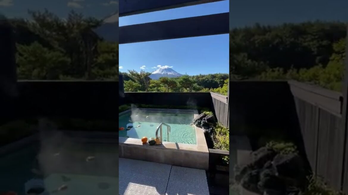 本日の富士山と温泉☆富士眺望の湯ゆらり☆10/26(水) #shorts 本日の富士山と温泉☆富士眺望の湯ゆらり☆10/26(水) #shorts