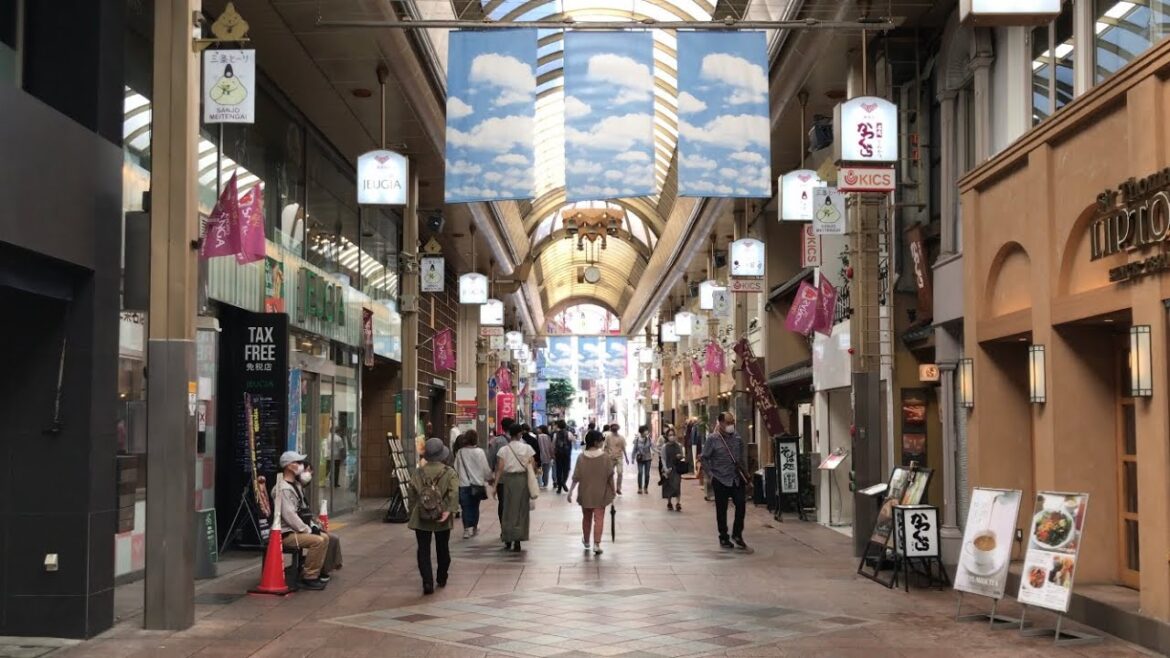 22年9月25日 3連休最終日の京都を歩く 四条大橋,先斗町,木屋町,三条名店街,東洞院通り,烏丸錦小路 Walk around Kyoto city,Japan vlog