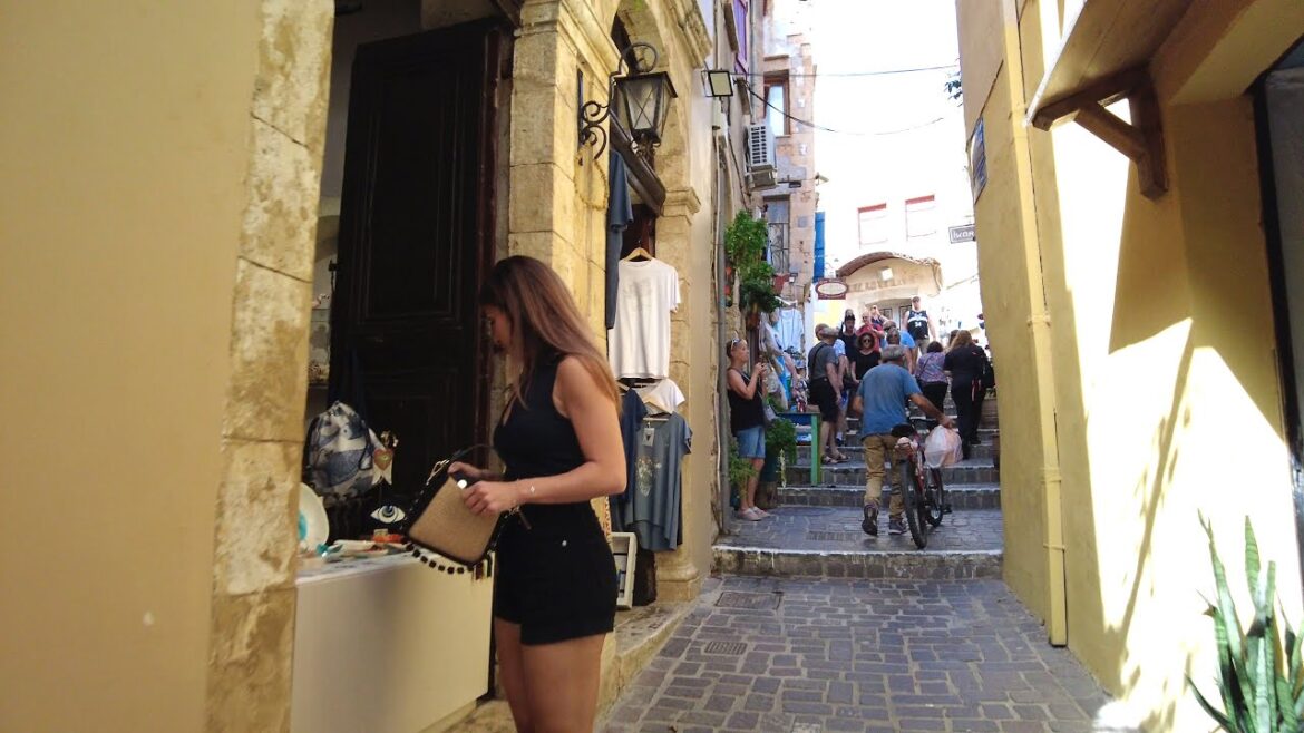 Chania of Crete is on its peak even in October🚶♂️🎥 |4K Walking Tour | Kreta 2022| Περπάτημα Χανιά Chania of Crete is on its peak even in October🚶♂️🎥 |4K Walking Tour | Kreta 2022| Περπάτημα Χανιά