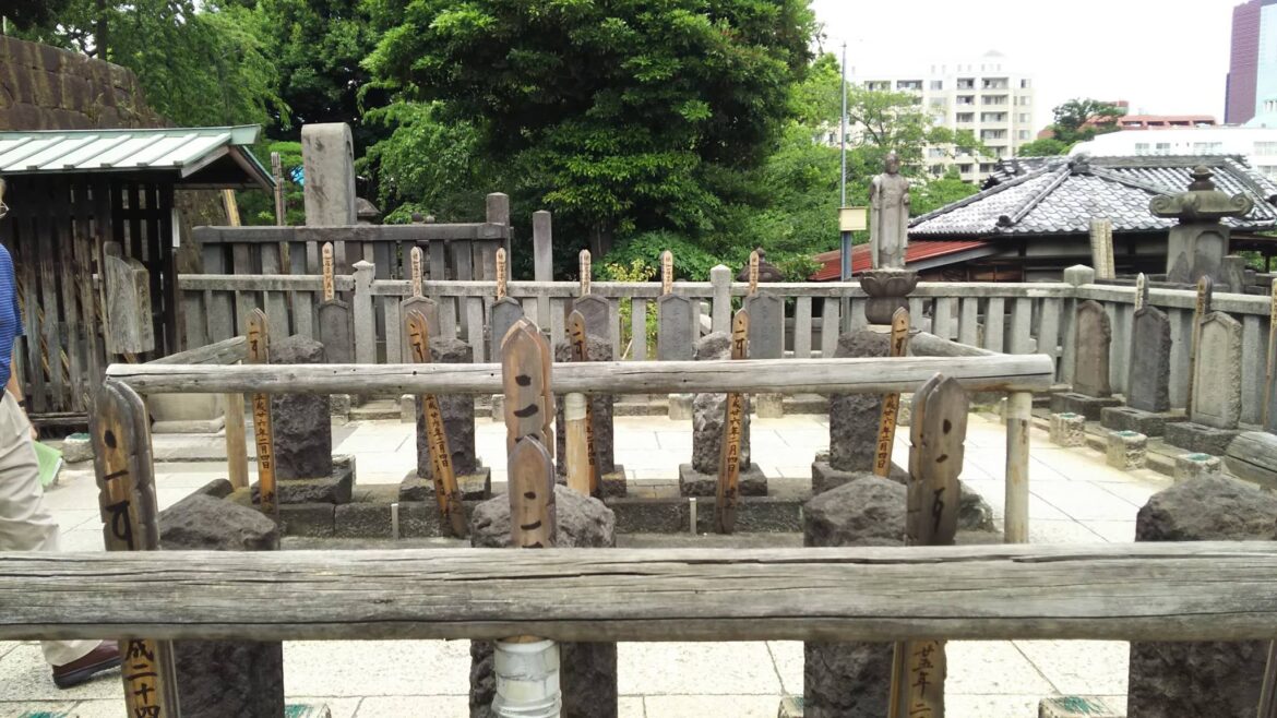 Graves of the 47 Ronin located at Sengaku-ji near Shinagawa train station.