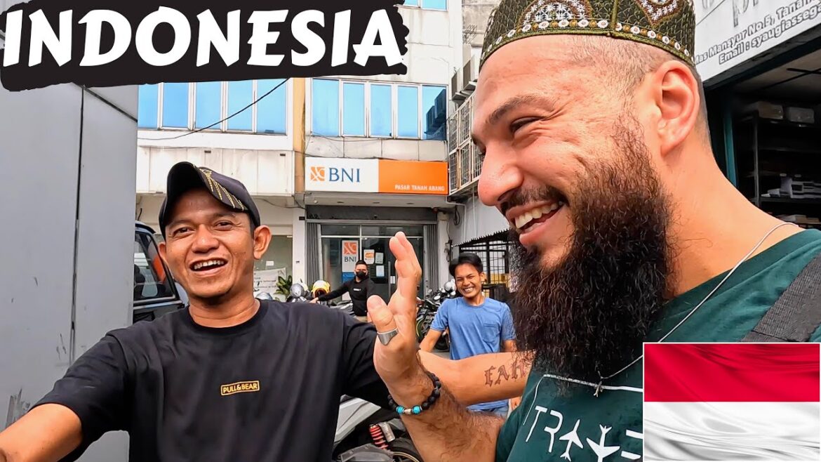 $2 Indonesian Kopiah In Jakarta, Indonesia 🇮🇩