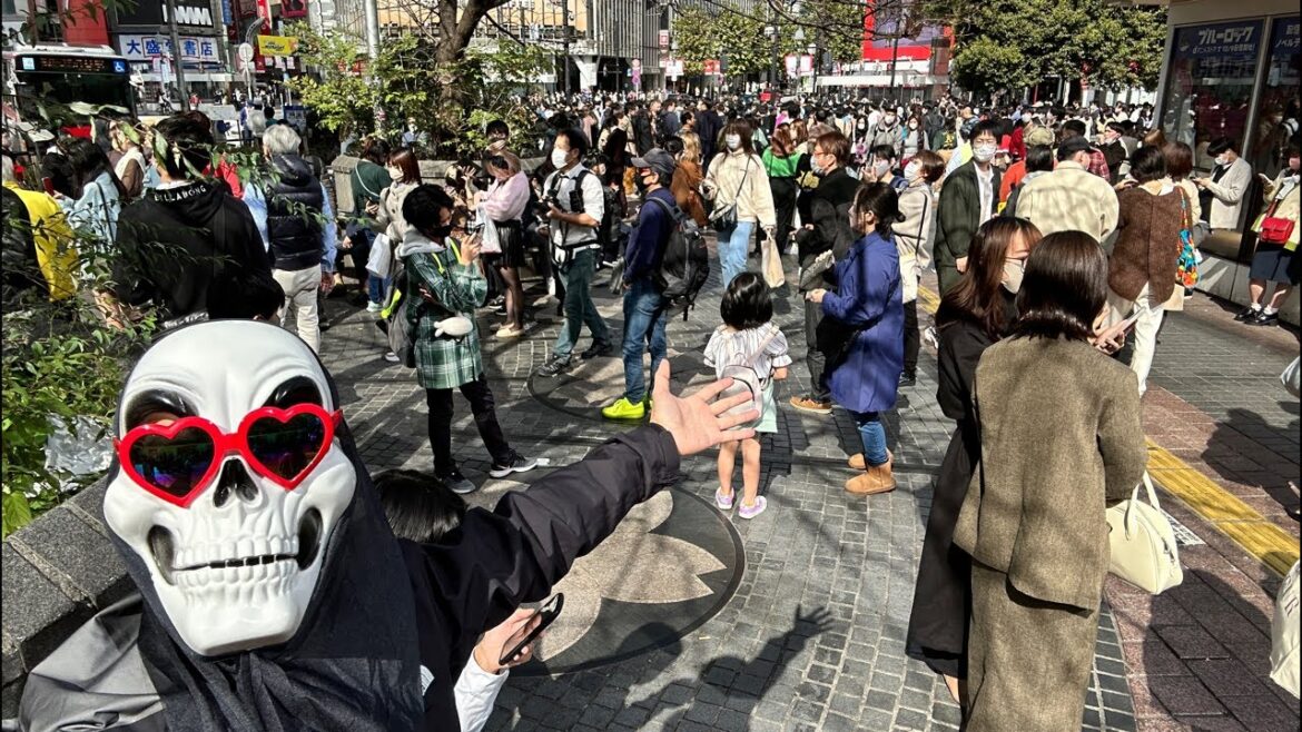 Not So Scary Halloween Sunday Live from Shibuya!