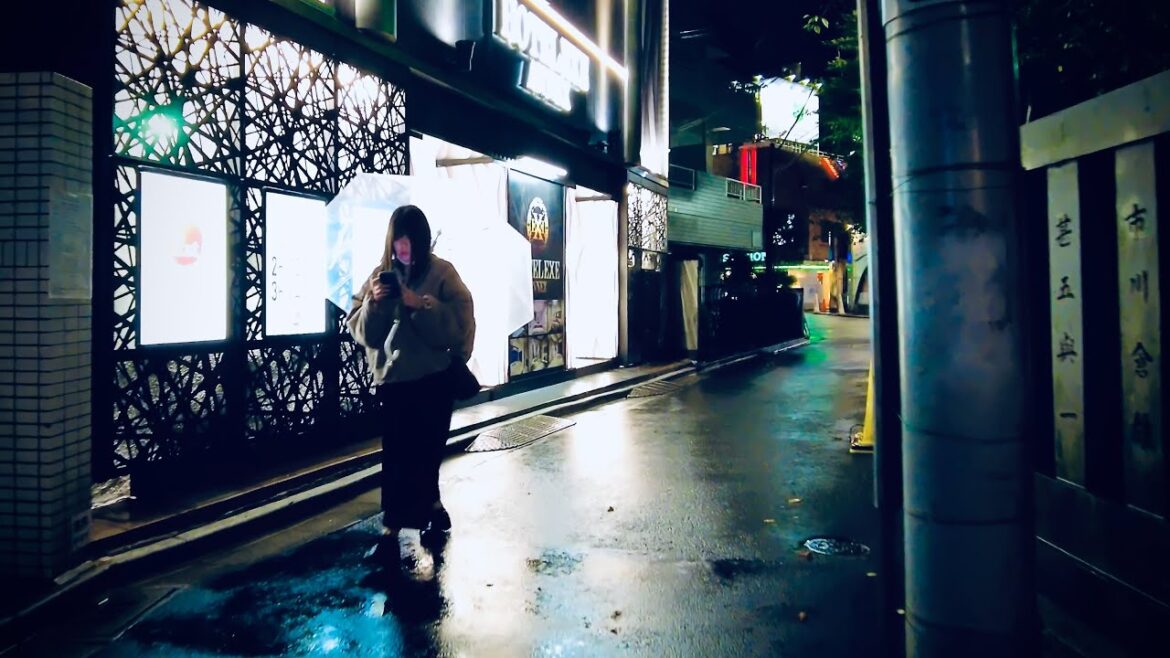 【鶯谷 ホテル街】Tokyo Rainy Night Walk - Uguisudani (▶ 44 min) | 4K 東京散歩 October, 2022