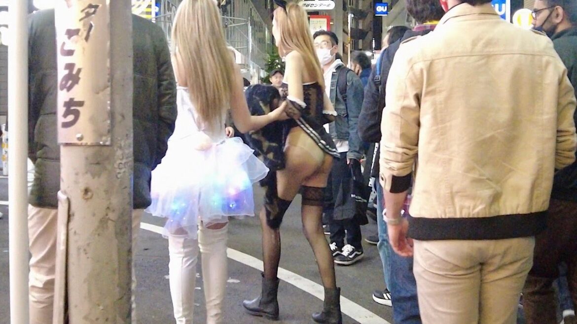 Halloween night event for 100,000 people in Tokyo Shibuya | 2022.10.29 4K 60 渋谷 東京 日本 ハロウィン Halloween night event for 100,000 people in Tokyo Shibuya | 2022.10.29 4K 60 渋谷 東京 日本 ハロウィン