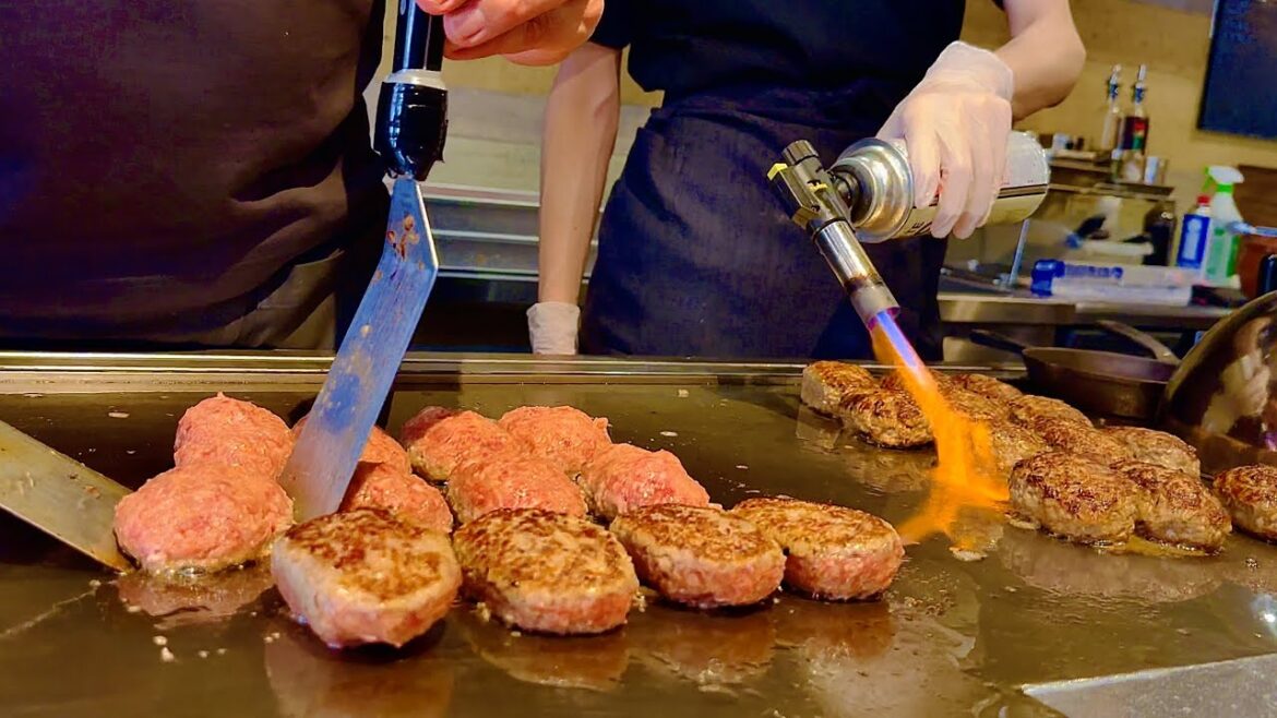 Super Speedy Iron Plate Cooking!All-you-can-eat 100% beef hamburgers|Amazing Japanese restaurant| Super Speedy Iron Plate Cooking!All-you-can-eat 100% beef hamburgers|Amazing Japanese restaurant|