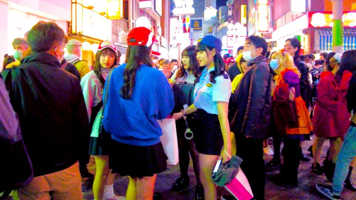 Shibuya in Tokyo. Halloween Night 2022โช๐๐ถ4K ASMR non-stop 1 hour 02 minutes Shibuya in Tokyo. Halloween Night 2022โช๐๐ถ4K ASMR non-stop 1 hour 02 minutes