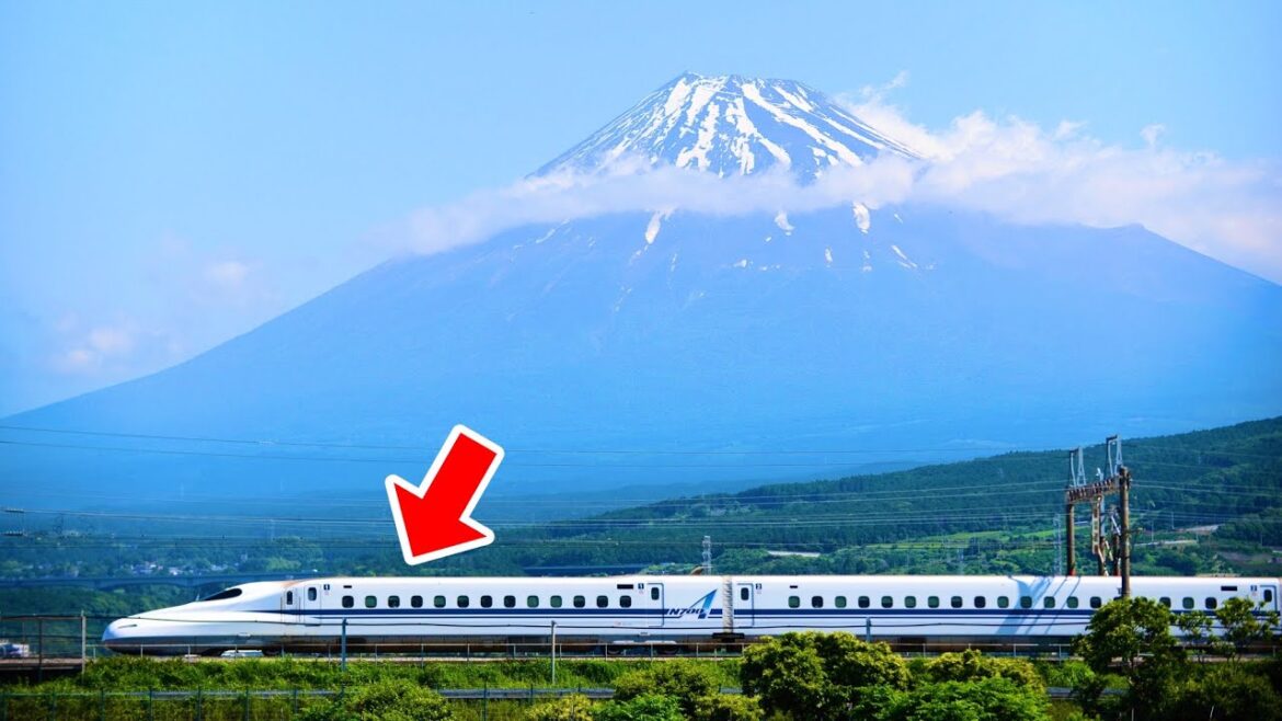 【Super Express🇯🇵】A view of the Shinkansen at 186 mph. #JAPAN #Subtitled video 【Super Express🇯🇵】A view of the Shinkansen at 186 mph. #JAPAN #Subtitled video