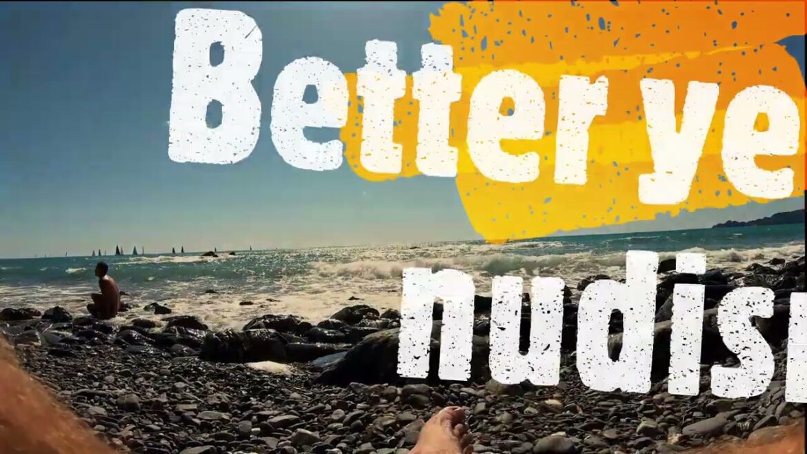 Counting Heads on the Chiavari Nude Beach East of Genua and Portofino