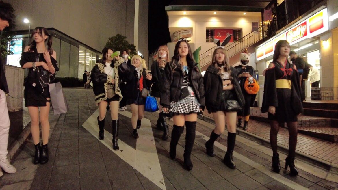 【4K】ハロウィン当日の渋谷 Walk on Halloween Shibuya in Tokyo 31.10.2022