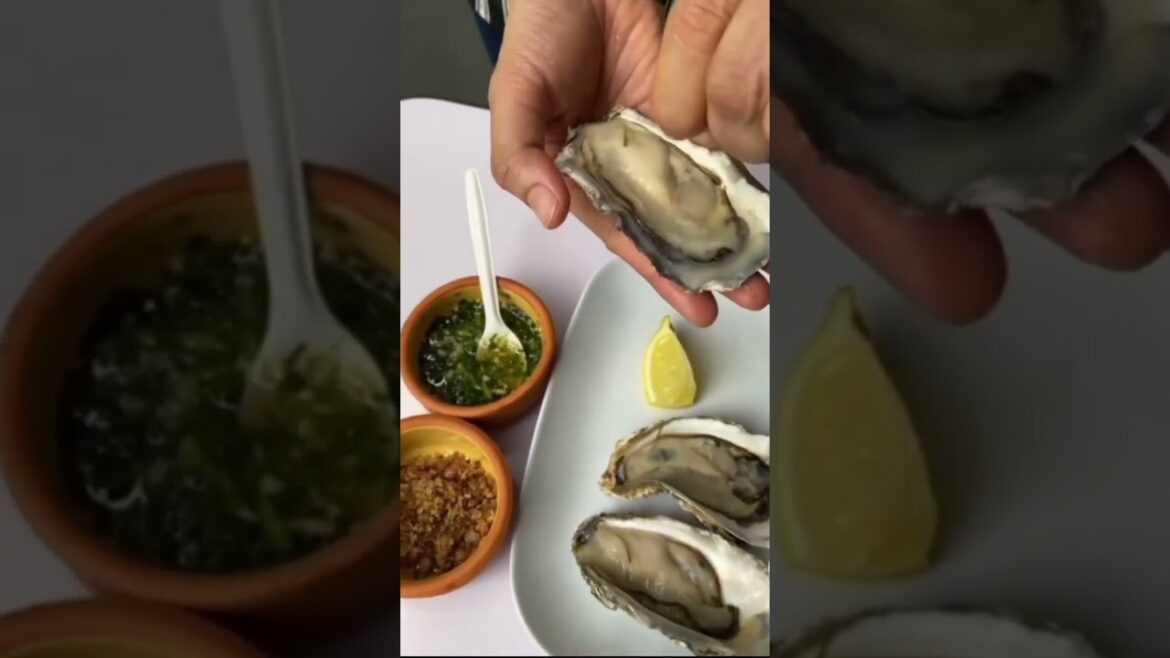 ASMR GIANT OYSTERS + FRESH SEAGRAPES + SEAFOOD SAUCE (EATING SOUNDS) NO TALKING | SAS-ASMR ASMR GIANT OYSTERS + FRESH SEAGRAPES + SEAFOOD SAUCE (EATING SOUNDS) NO TALKING | SAS-ASMR