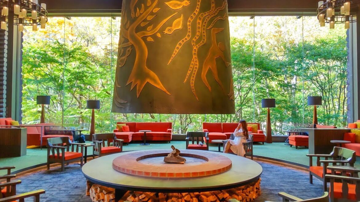 Japan's Famous Hot Spring & Autumn Leaves/Luxury Hotel/Hoshino Resorts Oirase Keiryu Hotel, Aomori Japan's Famous Hot Spring & Autumn Leaves/Luxury Hotel/Hoshino Resorts Oirase Keiryu Hotel, Aomori