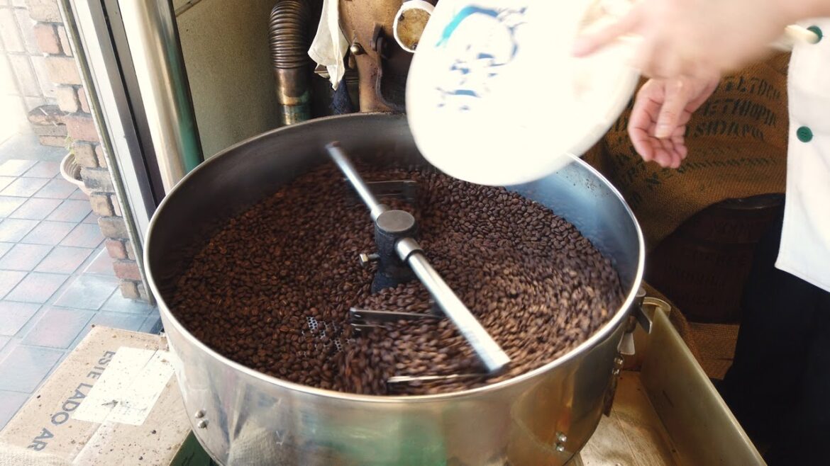 Amazing Japanese Coffee! Production Process -Japan Street Food