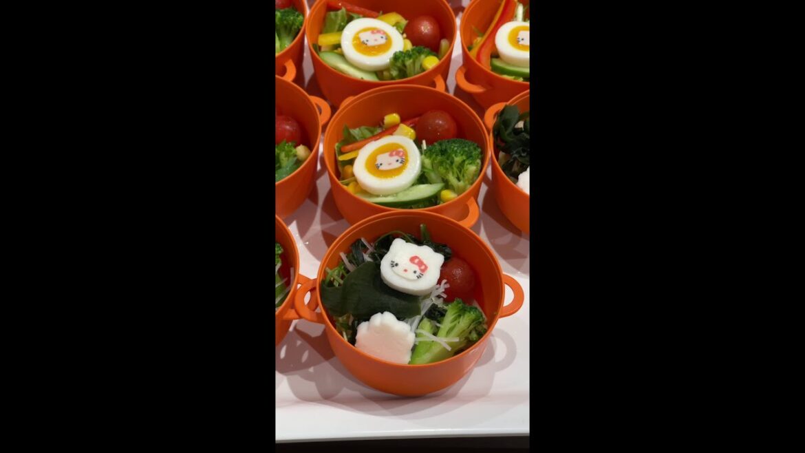 CUTE Hello Kitty Food at Sanrio Puroland in Tokyo CUTE Hello Kitty Food at Sanrio Puroland in Tokyo