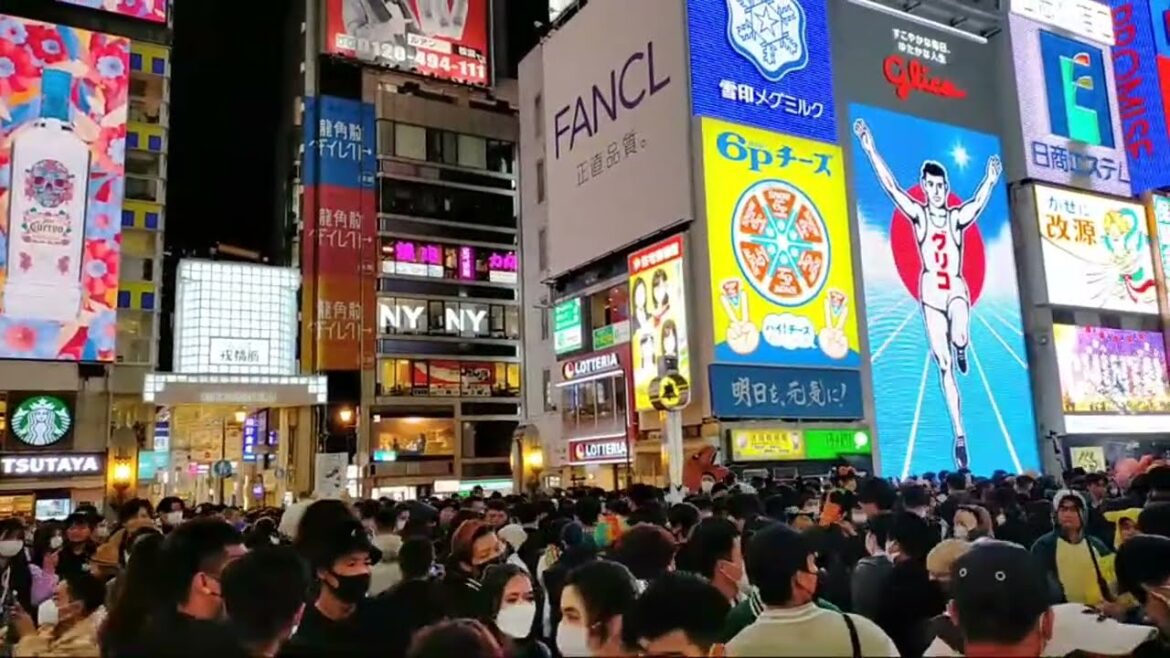ハロウィン2022 10/30 2100 大阪 道頓堀 ライブカメラ osaka Dotonbori Livecamera