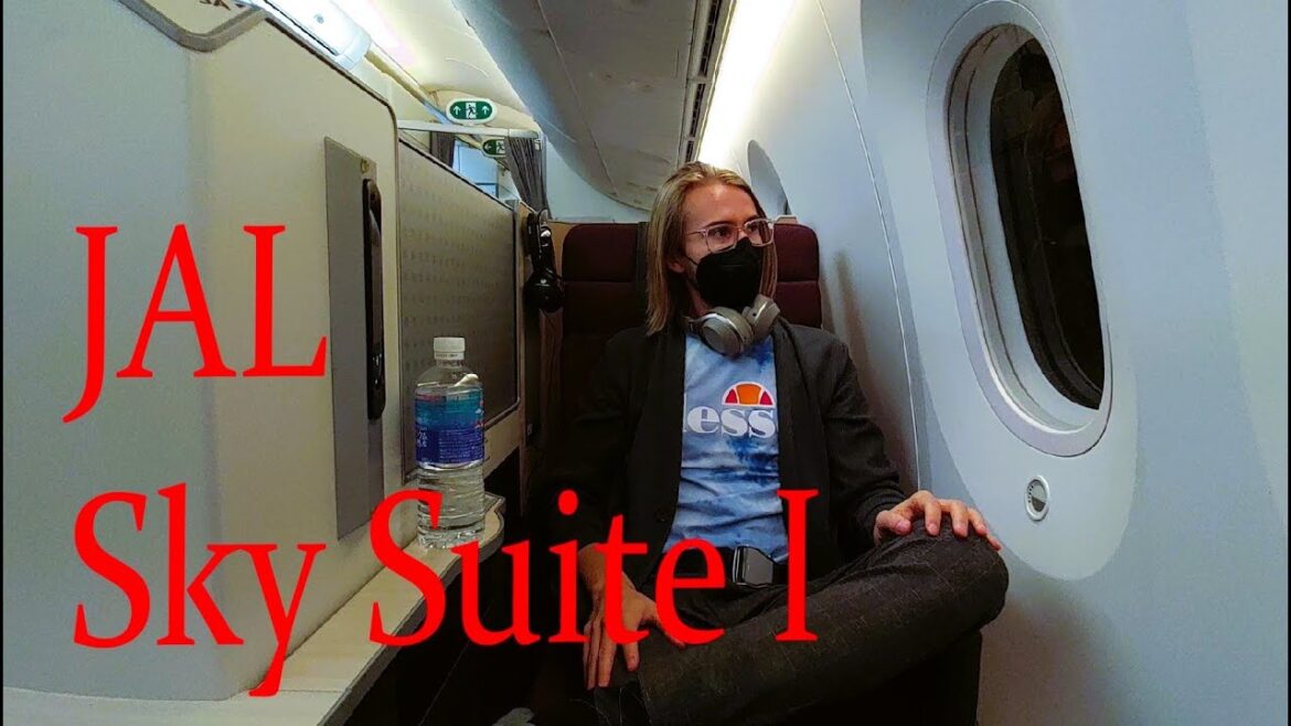 Japan Airlines business class - Sky Suite I is almost like, well, a suite!