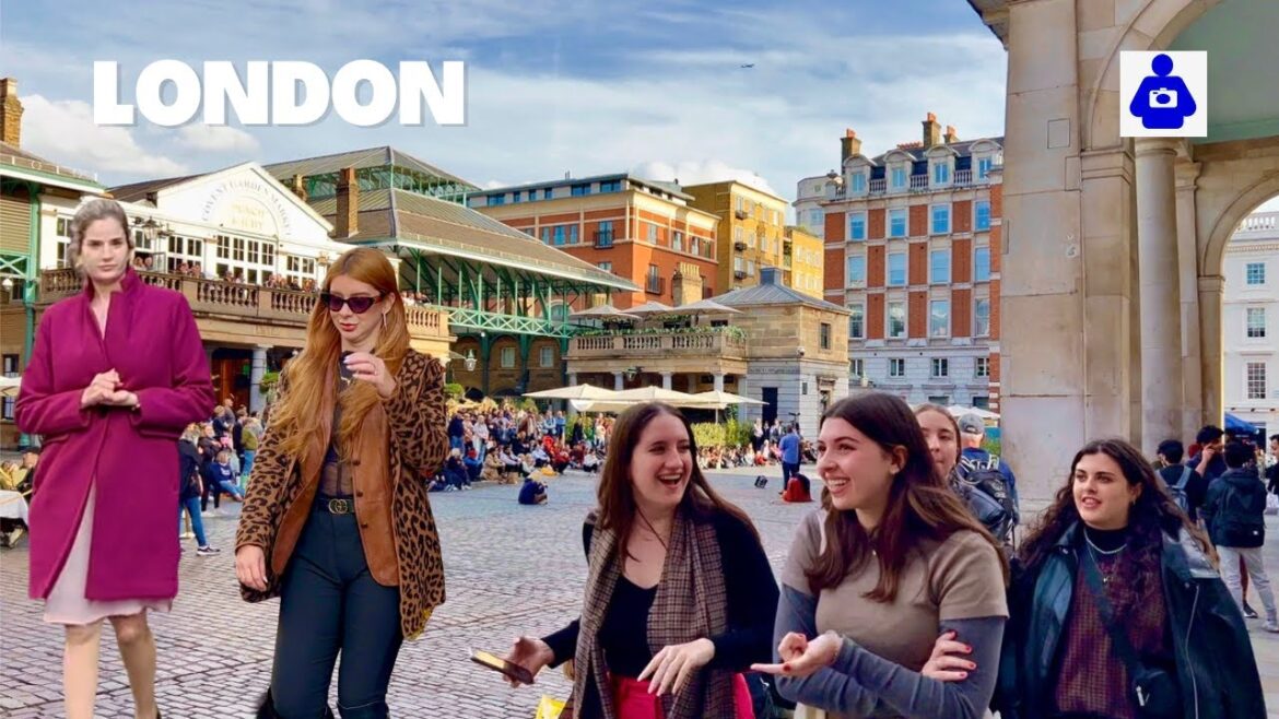 Central London Autumn Walk 🇬🇧 Piccadilly, Leicester Square to COVENT GARDEN | Walking tour 4K HDR