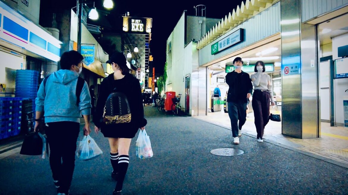 【鶯谷 ホテル街】Tokyo Night Walk - Uguisudani (▶ 30 min) | 4K 東京散歩 October, 2022