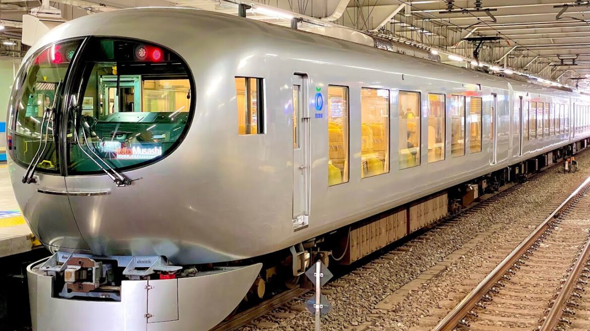 Riding Japan's “Weird Looking Train” that is said like a Spaceship / Laview Riding Japan's "Weird Looking Train" that is said like a Spaceship / Laview