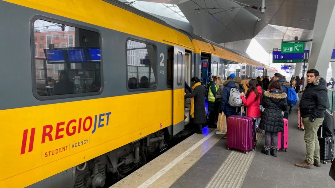 Vienna to Prague by Regiojet train from €15 Vienna to Prague by Regiojet train from €15