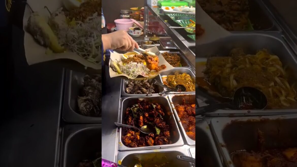 malaysian food _ Malay food  _ malay food reaction _ Malaysian street food  #youtubeshorts