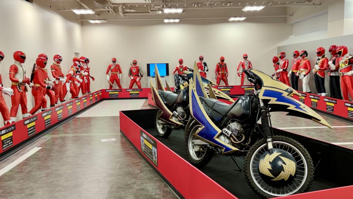 Super Sentai Gathering! |ドンモモタロウからアカレンジャーまでスーパー戦隊大集合!Toei Kyoto Studio Park Super Sentai Gathering! |ドンモモタロウからアカレンジャーまでスーパー戦隊大集合!Toei Kyoto Studio Park