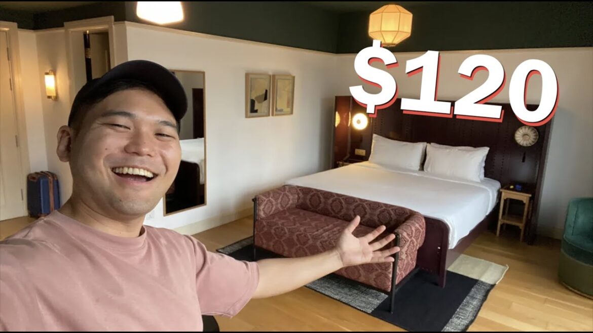 S$120 Room Tour of Our Kuala Lumpur Hotel | The Chow Kit