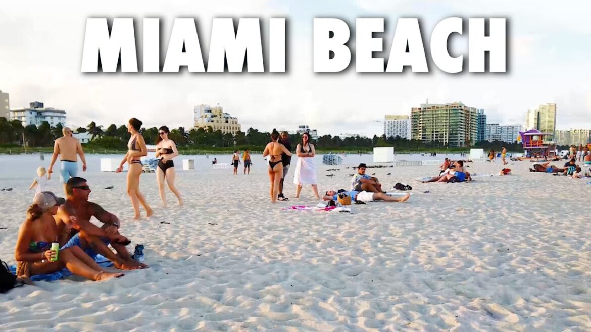 Walking Tour of Miami Beach - South Beach Florida USA【4K】
