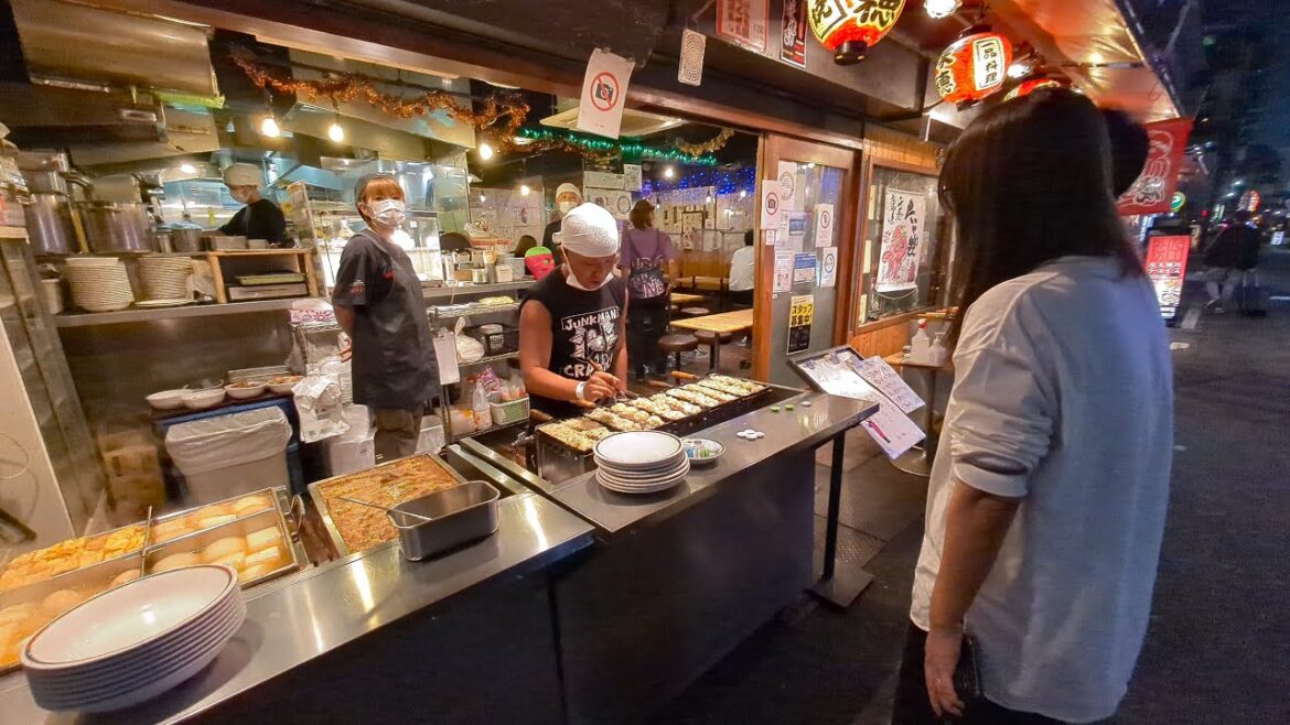 Osaka Japan - Walking Around Dotonbori // 4K HDR