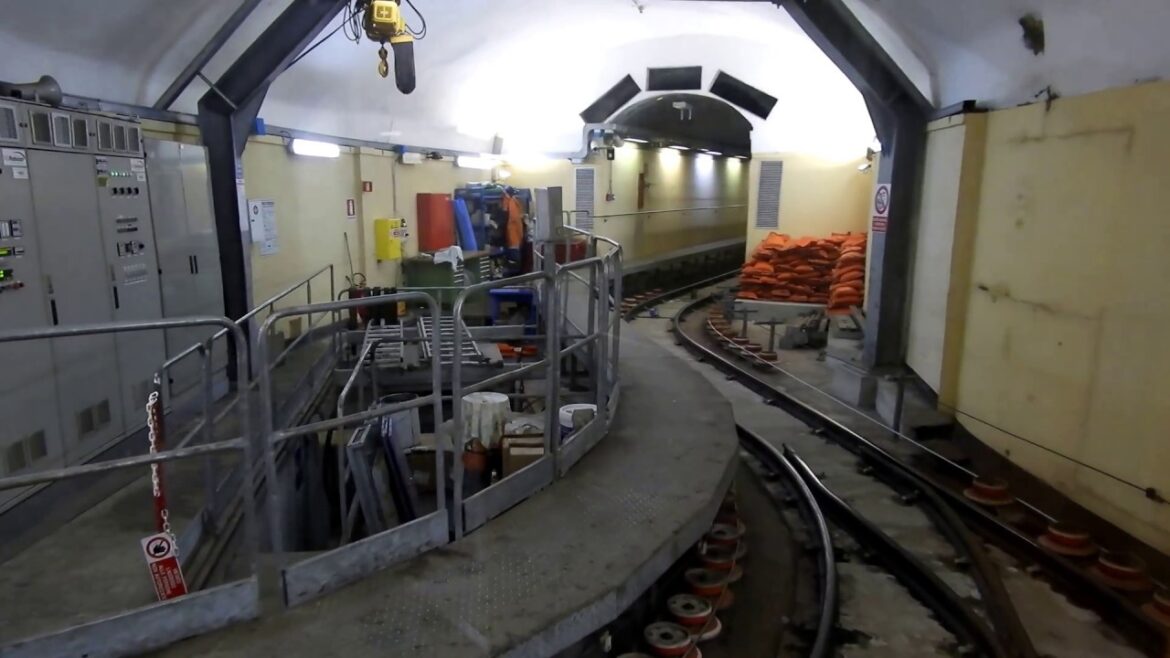 Ascensore Castello d'Albertis-Montegalletto, Genova, Italia - December 28, 2016