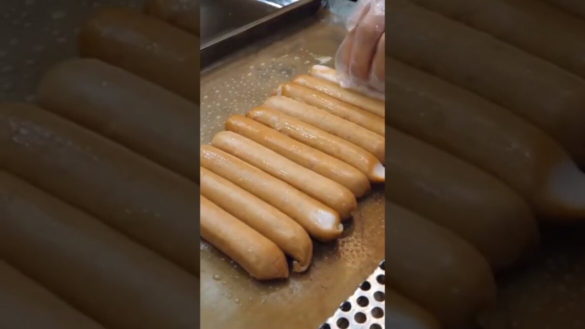 Street Food - Sausage Cheese Toast in Japan 🇯🇵...#shorts