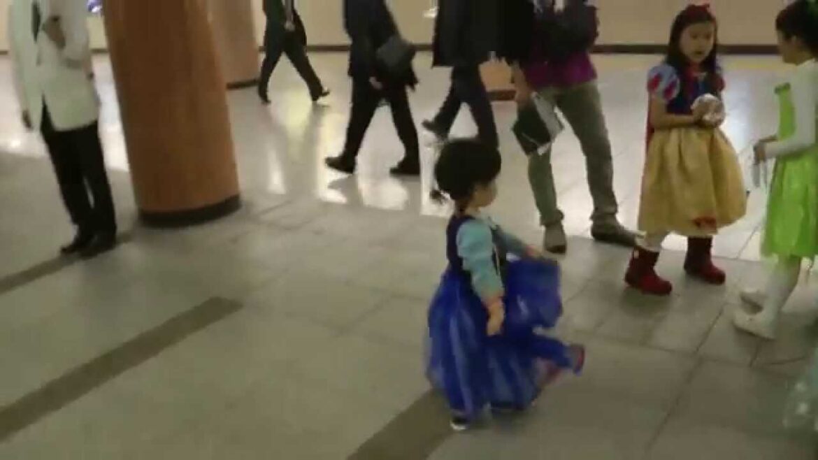 Japan Trip [Micro Extra #12] Bambini pronti per halloween a Ginza