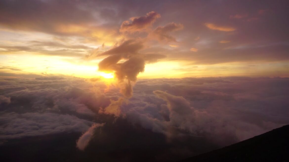 In Search of Goraiko: Destination Fuji In Search of Goraiko: Destination Fuji