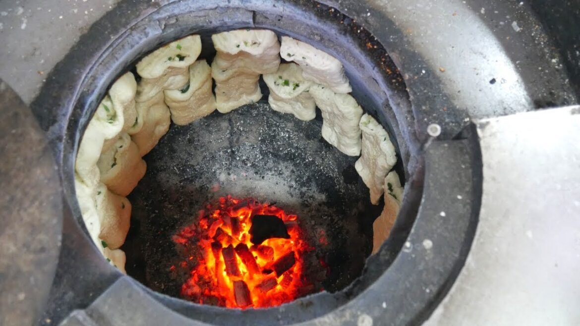 ULTIMATE local Taiwanese STREET FOOD tour TAIPEI, Taiwan | NOODLES, Pancakes + MORE