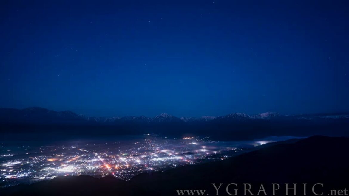 Omachi City in the Late Autumn | 晩秋の大町市