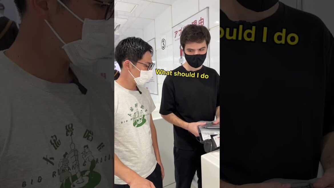 People in Japan living in 3022 #shorts