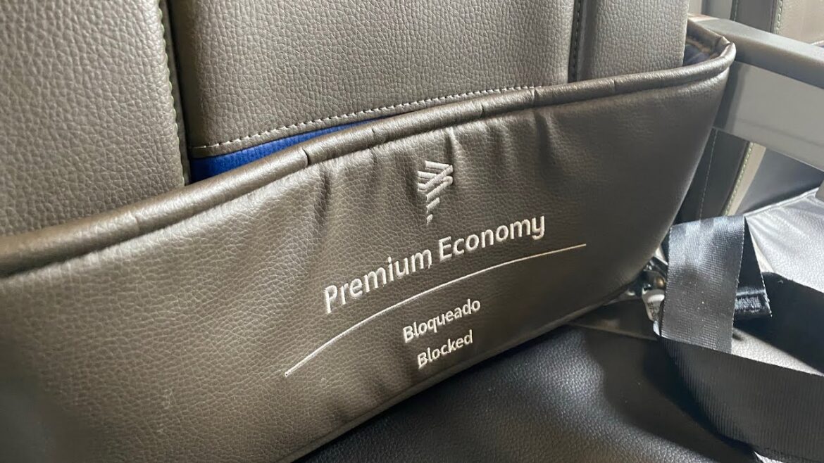 LATAM Premium Economy - A320 Trip Report