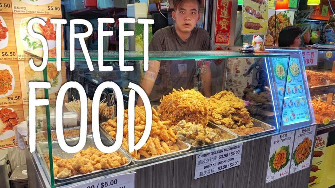 Singapore STREET FOOD Tour | Bugis Street Singapore STREET FOOD Tour | Bugis Street