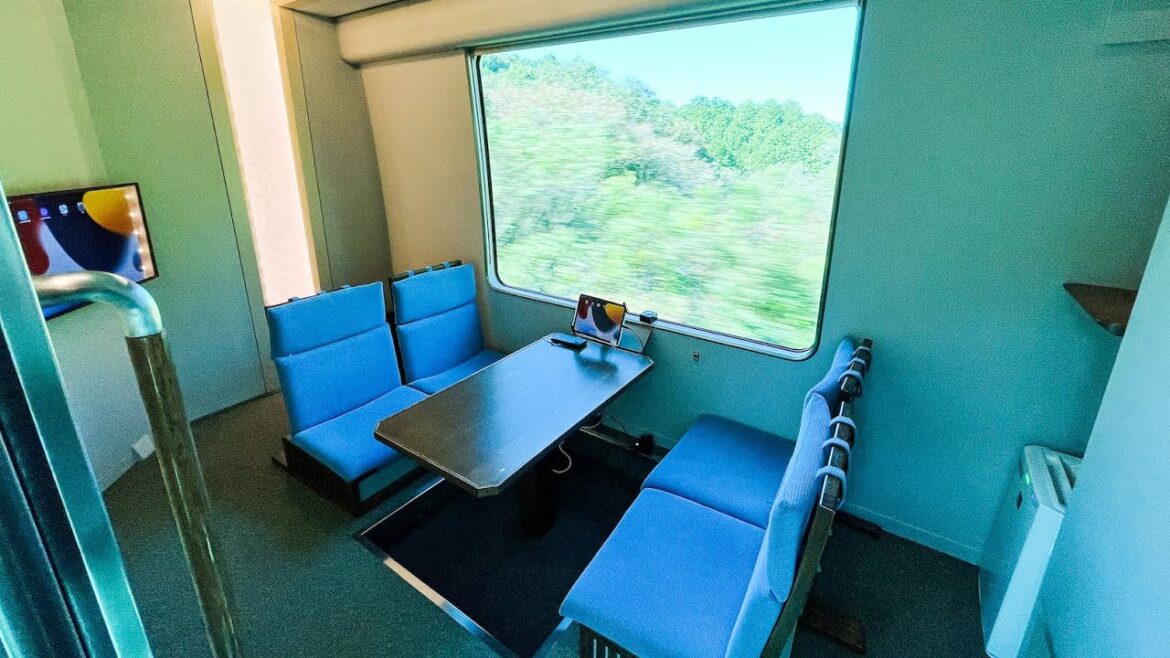 Riding on Luxury Train Shimakaze, Japanese style WASHITSU Private room ｜ Travel in Japan