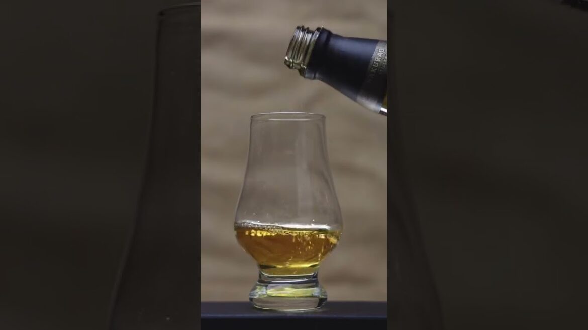 Japan Sakurao single malt whisky unboxing |日本櫻尾單一麥芽威士忌開箱 #shorts Japan Sakurao single malt whisky unboxing |日本櫻尾單一麥芽威士忌開箱 #shorts