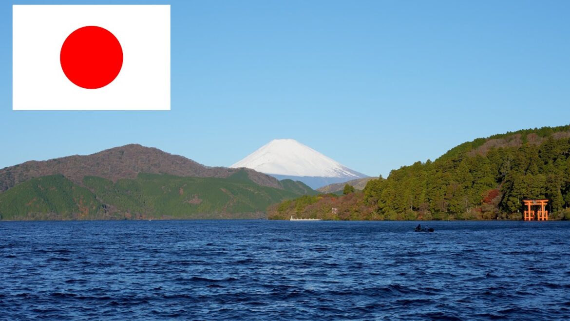Lake Ashinoko ｜ The vast lake and views of Mt Fuji. One of the most popular power spots in the Kanto