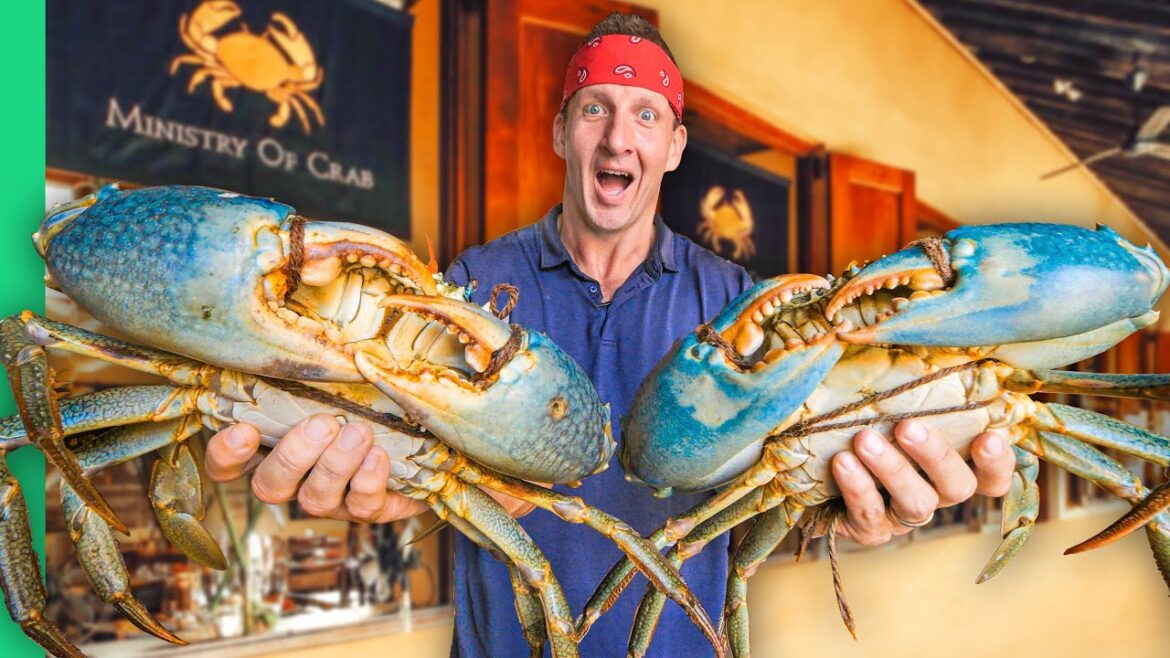 Sri Lankan Street Food in Crumbling Colombo! (What it’s really like) Sri Lankan Street Food in Crumbling Colombo! (What it’s really like)