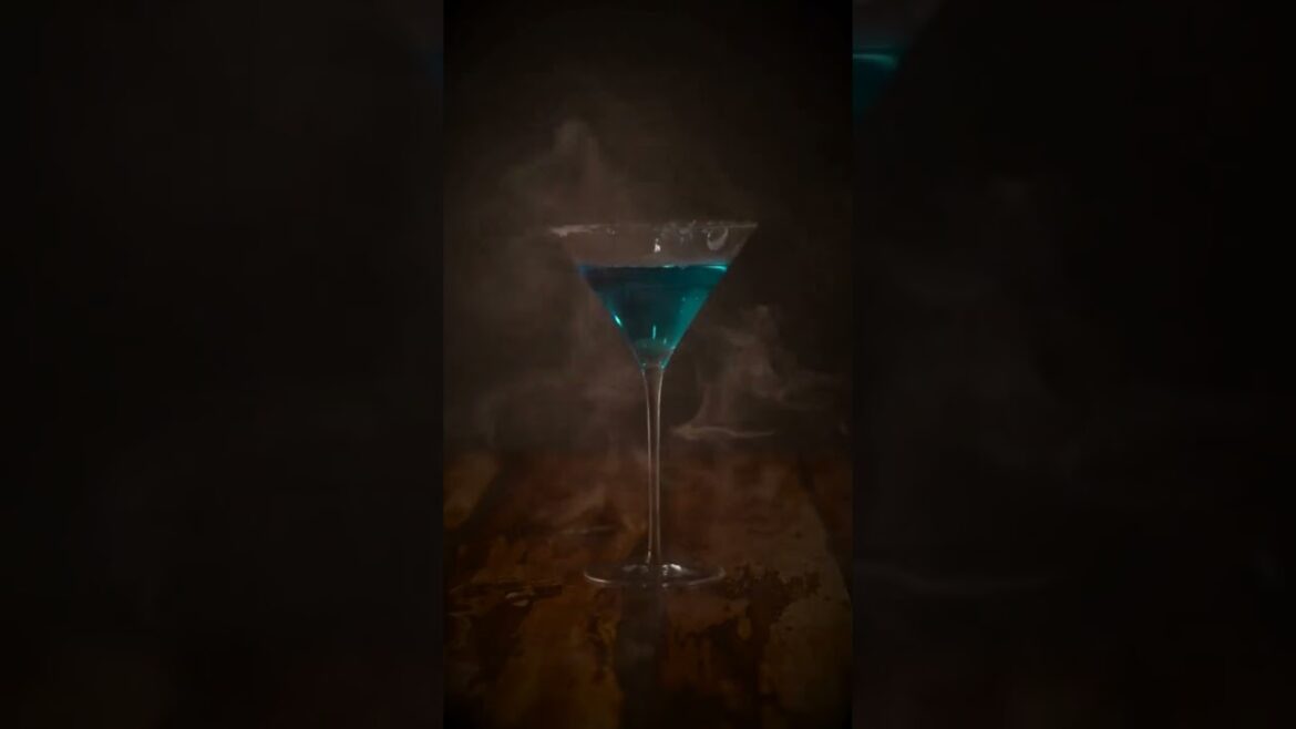 Original Cocktails with a View over Hakata Bay 🍸#shorts #cocktail #fukuoka Original Cocktails with a View over Hakata Bay 🍸#shorts #cocktail #fukuoka