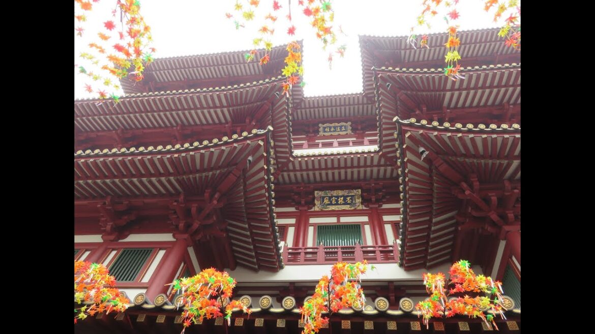 Inside Buddha Tooth Relic Temple and Museum, Chinatown, Singapore Inside Buddha Tooth Relic Temple and Museum, Chinatown, Singapore