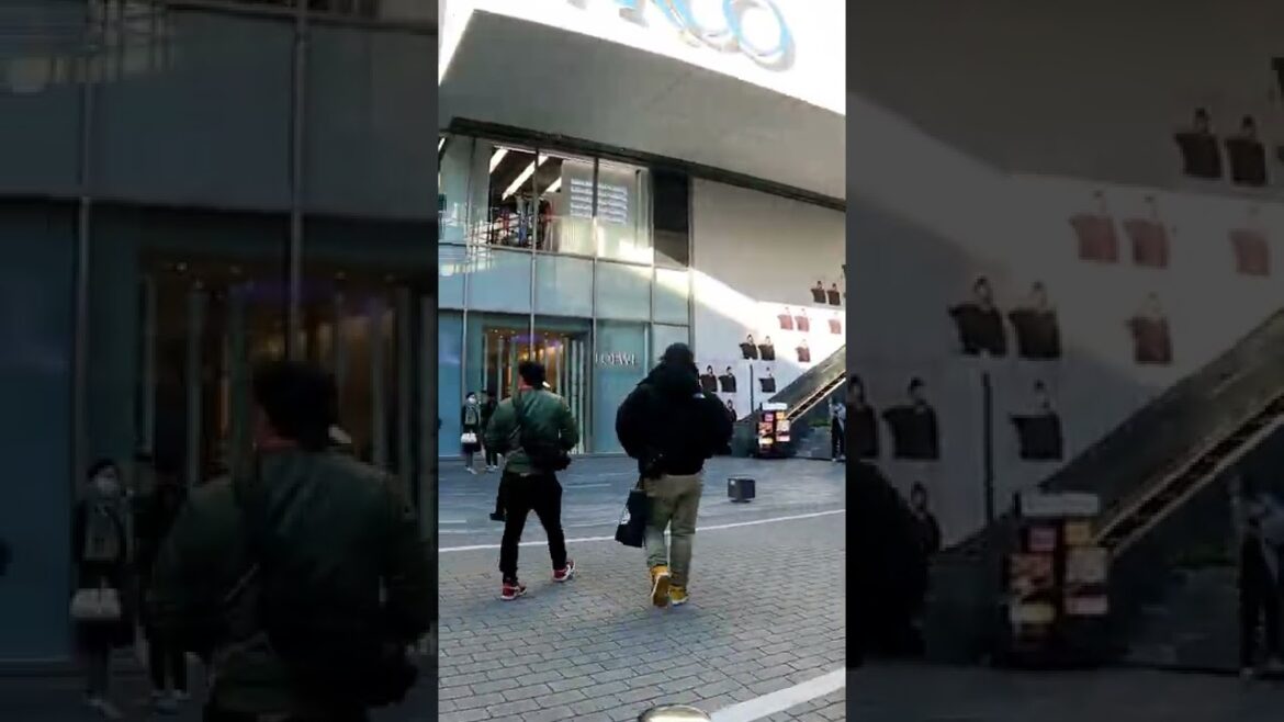 Short Shibuya Tokyo in Japan walking tour. #shorts