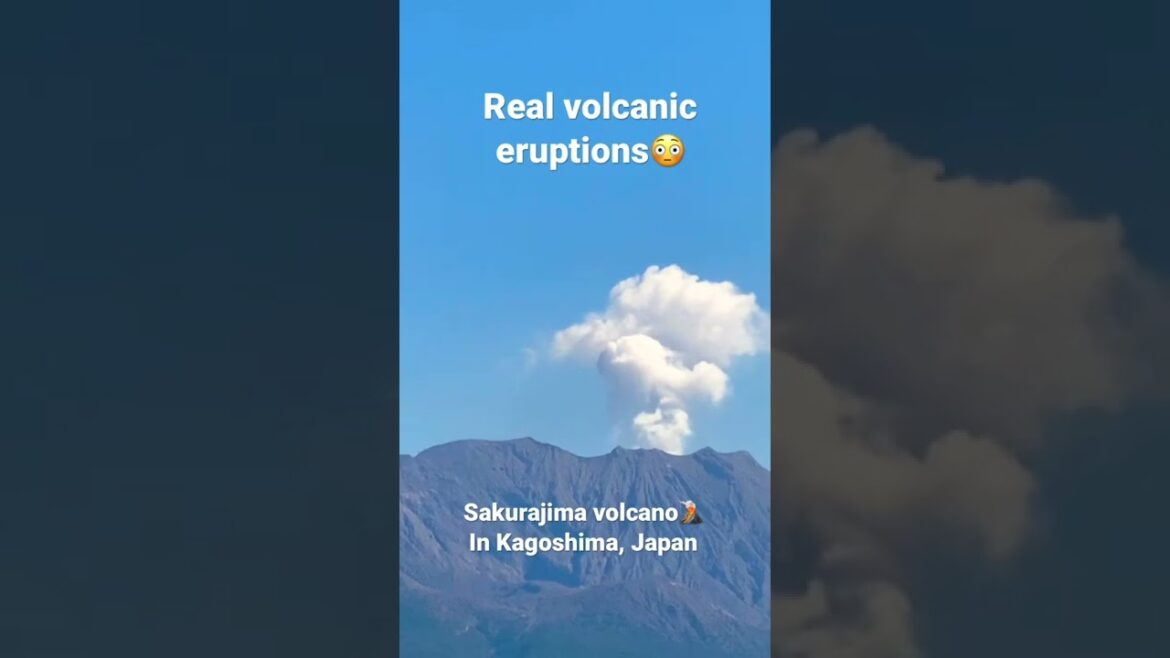 Real volcanic eruption! Sakurajima volcano in Kagoshima Japan🌋 Real volcanic eruption! Sakurajima volcano in Kagoshima Japan🌋