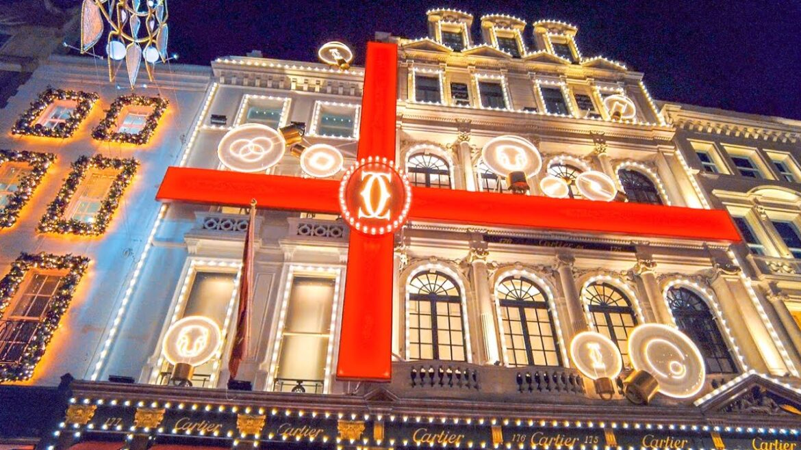 Christmas in London ✨ Bond Street Christmas Lights, Shops & Burlington Arcade Golden Decorations