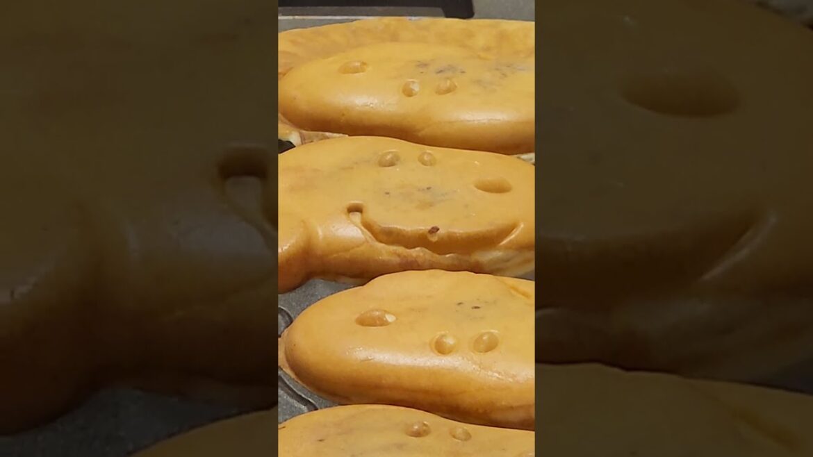 귀여워서 볼수밖에없는 일본 길거리음식 스누피야끼 / Japanese street food snoopy yaki